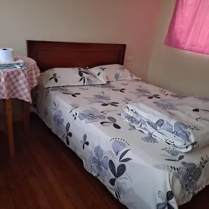 Habitación en casa particular Camry Backpackers佳美背包客旅馆, Cuenca